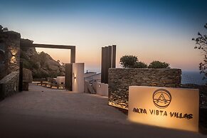 Villa Helios - Elevate Your Senses