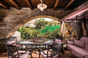 Villa Belladonna - A Luxury Retreat