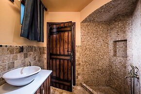Villa Belladonna - A Luxury Retreat