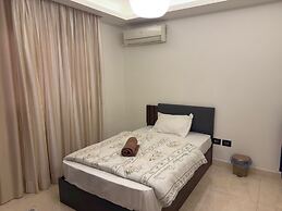 1108 Spacious 3BR Apt 2BA Near Airport