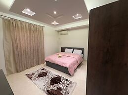 1108 Spacious 3BR Apt 2BA Near Airport