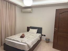 1108 Spacious 3BR Apt 2BA Near Airport