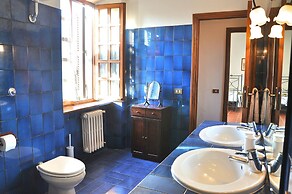 Villa i Noccioli - 18 Sleeps Private Pool