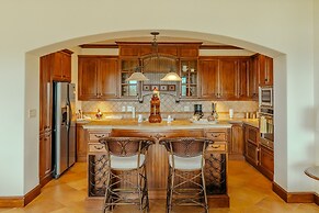 CR Luxury Montebello 1D 3 Bdrm