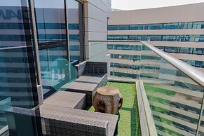 Bloomfields Grandeur 3BR in Wave Tower