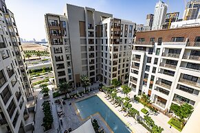 Bayshore 3 704 Creek