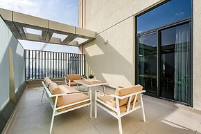 Prive Residence 1405 Dubai Hills