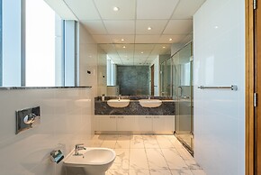 Noora Tower 4504 Business bay