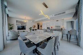 Residence 11 203 in Dubai