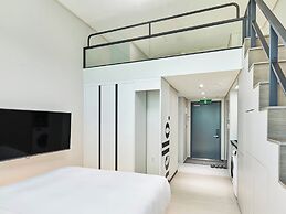 NEWCZ CENTUM HOTEL
