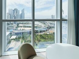 NEWCZ CENTUM HOTEL