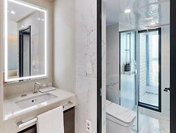 NEWCZ CENTUM HOTEL
