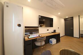 BROWNDOT HOTEL