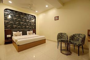 The Blue Vista Hotel
