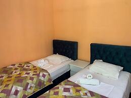 Guesthouse Pillows