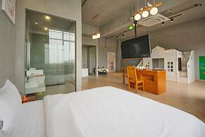 Yushan MJ Cultural and Creative Theme