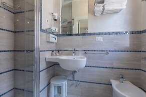 Hotel Deborah