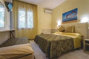 Hotel Deborah