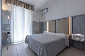 Hotel Deborah