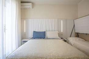 Hotel Deborah