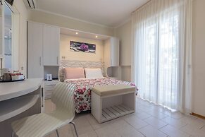 Hotel Deborah