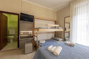 Hotel Deborah