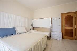 Hotel Deborah