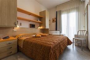 Hotel Deborah