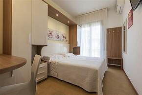 Hotel Deborah