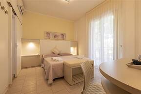 Hotel Deborah