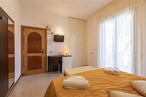 Hotel Deborah