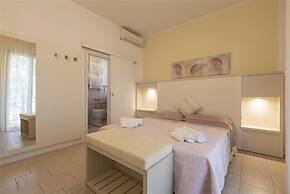 Hotel Deborah