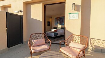 The Central House Granada Elvira Hostel