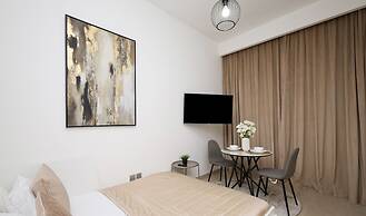 Modern Elegance Studio in Azizi Riviera