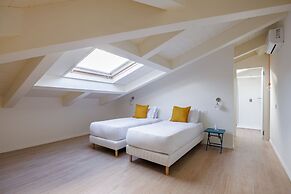 Napoli White Apartment by Wonderful Italy