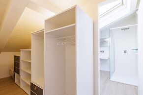 Napoli White Apartment by Wonderful Italy