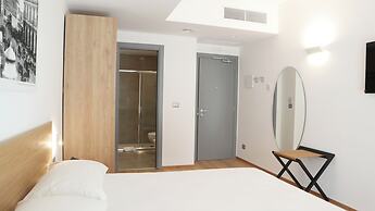 VICTOR HOTEL
