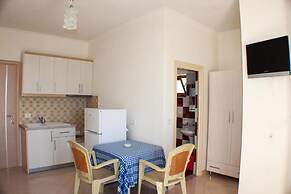 Apartments Romario