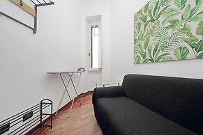 Giuliana Giant Apartment