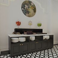 Elegant Hotel