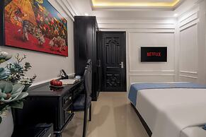 Elegant Hotel