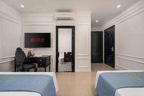 Elegant Hotel