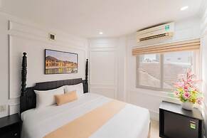 Elegant Hotel