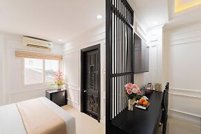 Elegant Hotel