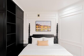 Elegant Hotel