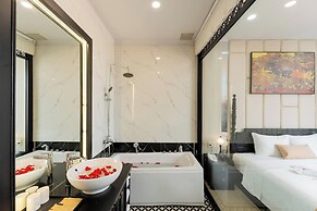 Elegant Hotel