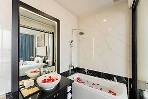Elegant Hotel