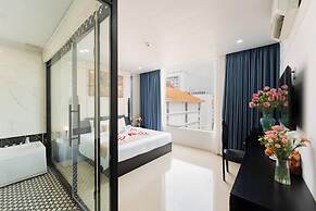 Elegant Hotel