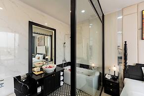 Elegant Hotel