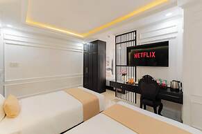 Elegant Hotel